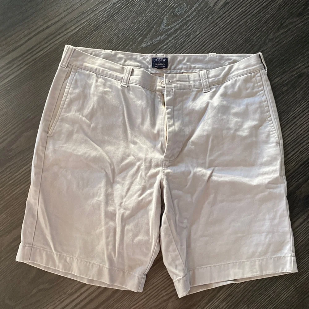 J Crew shorts🍍SIZE 36w🍍@16